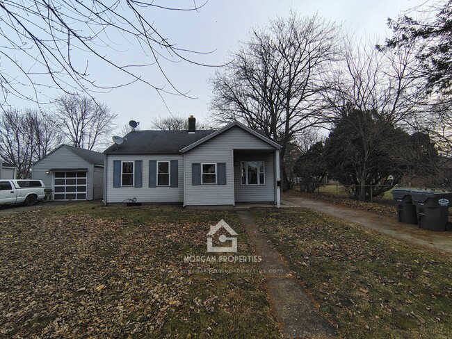 Building Photo - 2016 Poplar St
