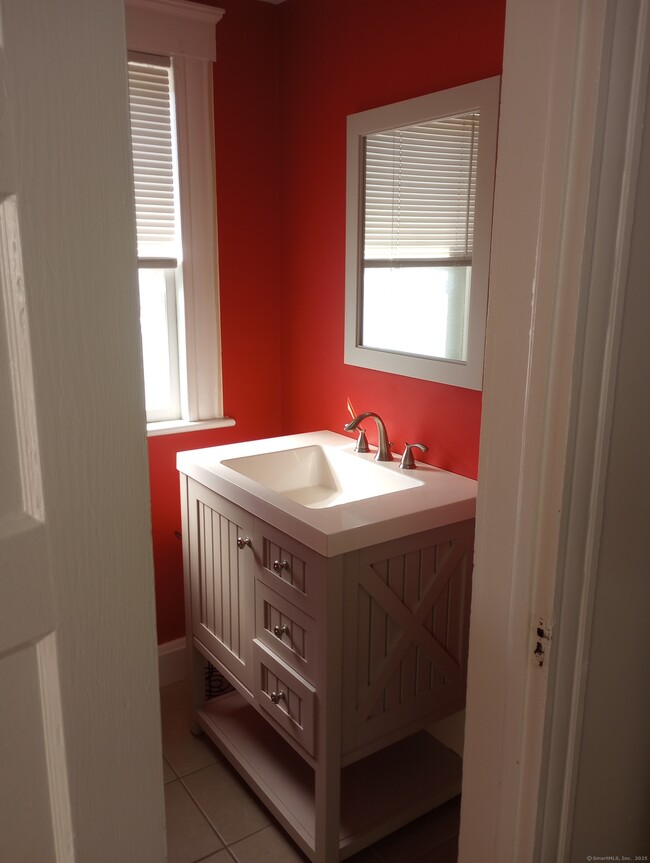 Photo - 92 Thorpe St