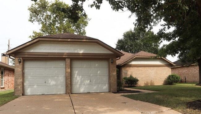 Building Photo - 915 Valley Ranch Dr Rental