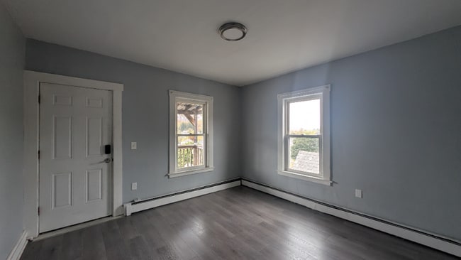 Photo - 250 Madison Ave Unit Apt 4