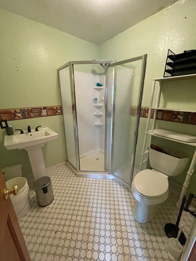 Photo - 1224 S Cesar E Chavez Dr Unit UPPER