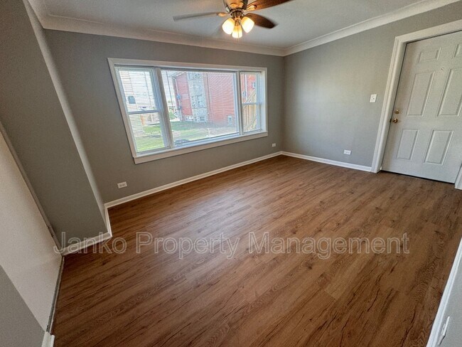 Photo - 2237 Vermont St Unit 1e