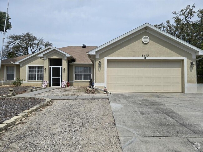 Building Photo - 8473 Bay Dr Rental