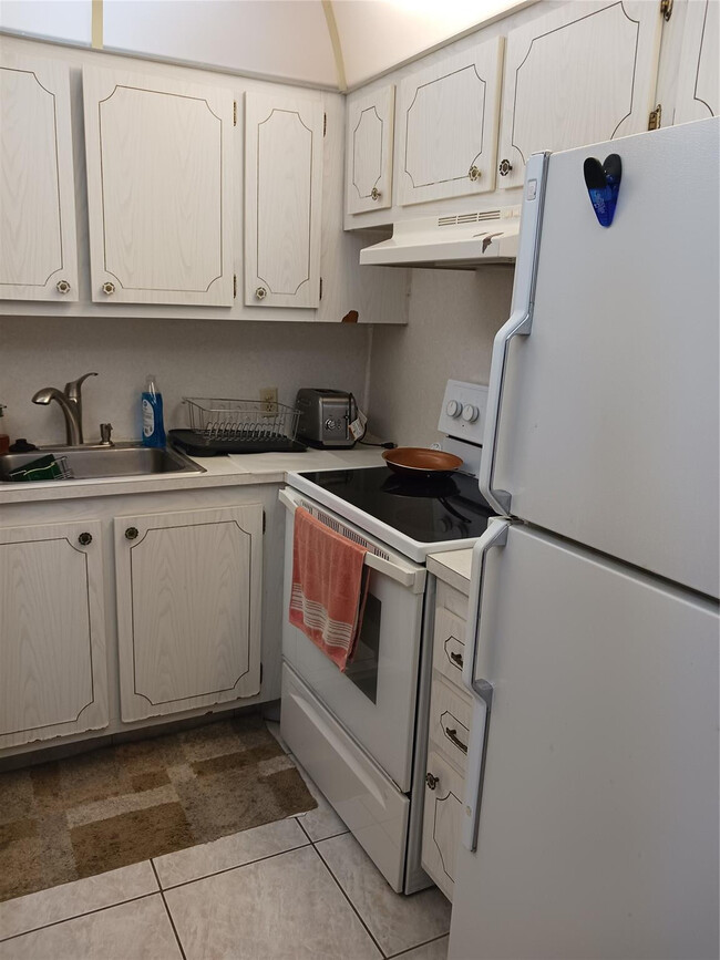 Photo - 117 Brighton C Unit 117