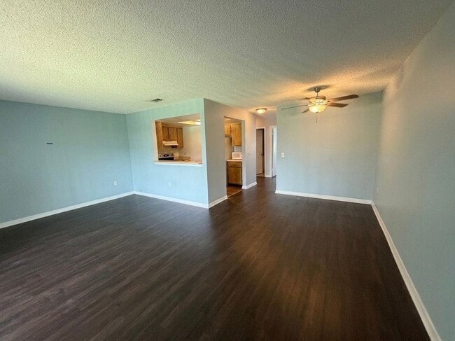 Photo - 1054 Mollie Ln