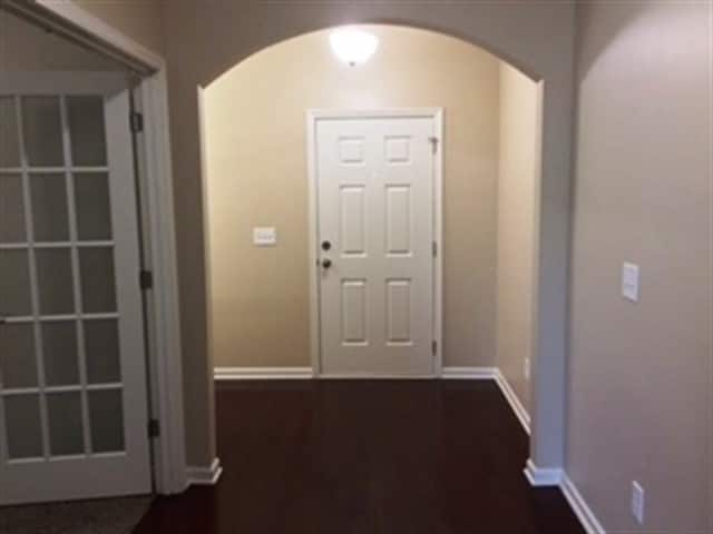 Photo - 183 Charlesfort Way