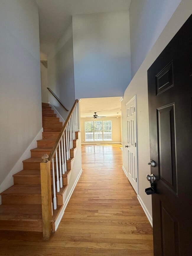 Photo - 516 Granite Point