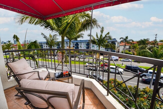 Photo - 344 Orange Ave Unit Vacation Rental