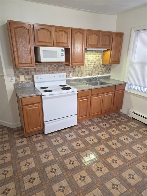 Building Photo - 77 Albertina St Unit 1R