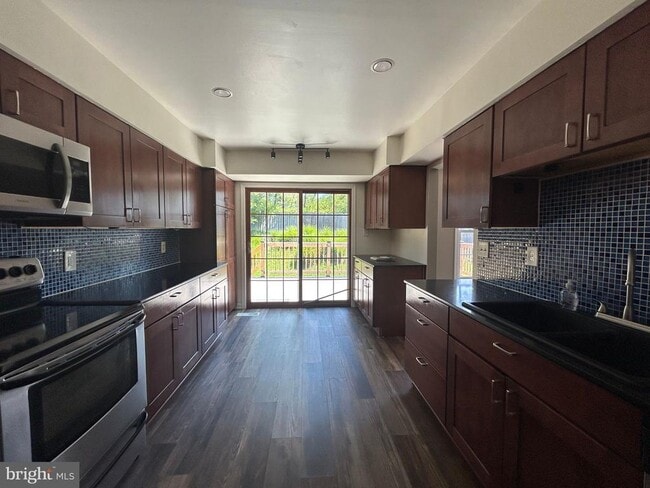11 Pheasant Run Ct