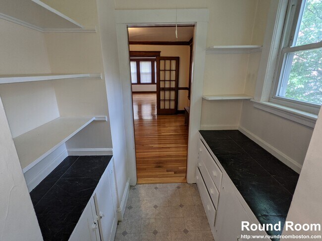 Photo - 74 Colborne Rd Unit 1