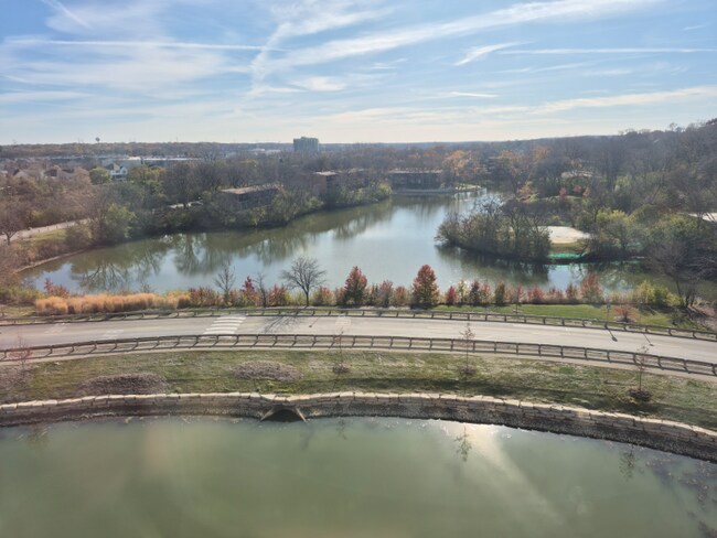 Photo - 5885 Forest View Rd Unidad 885-823