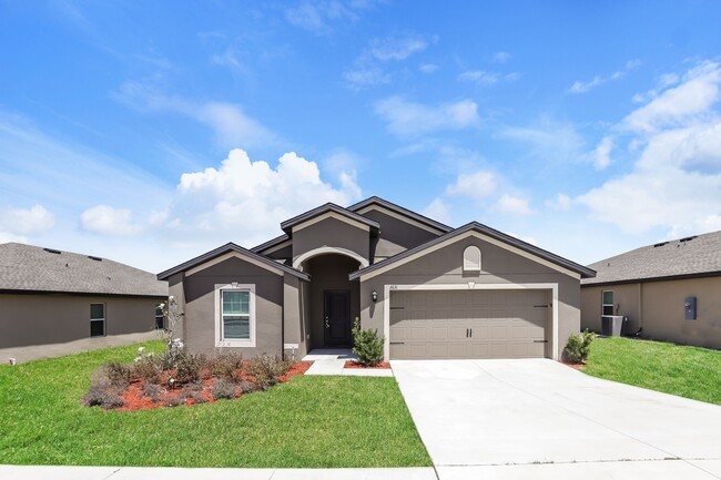 Photo - 1631 Swan Lake Cir House