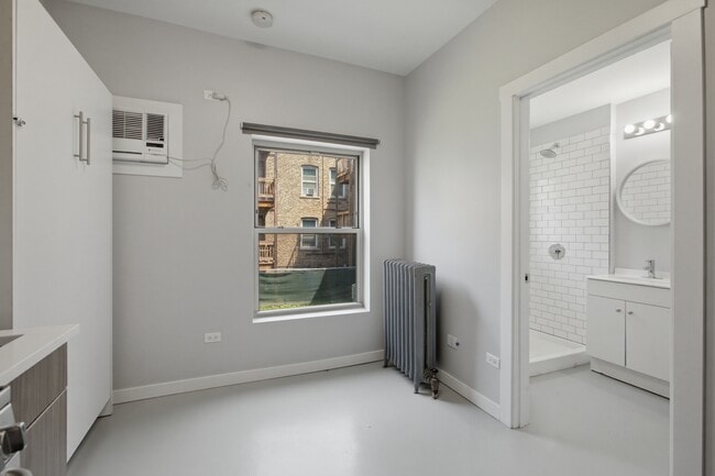 Photo - 4700 N Racine Ave Unit 312