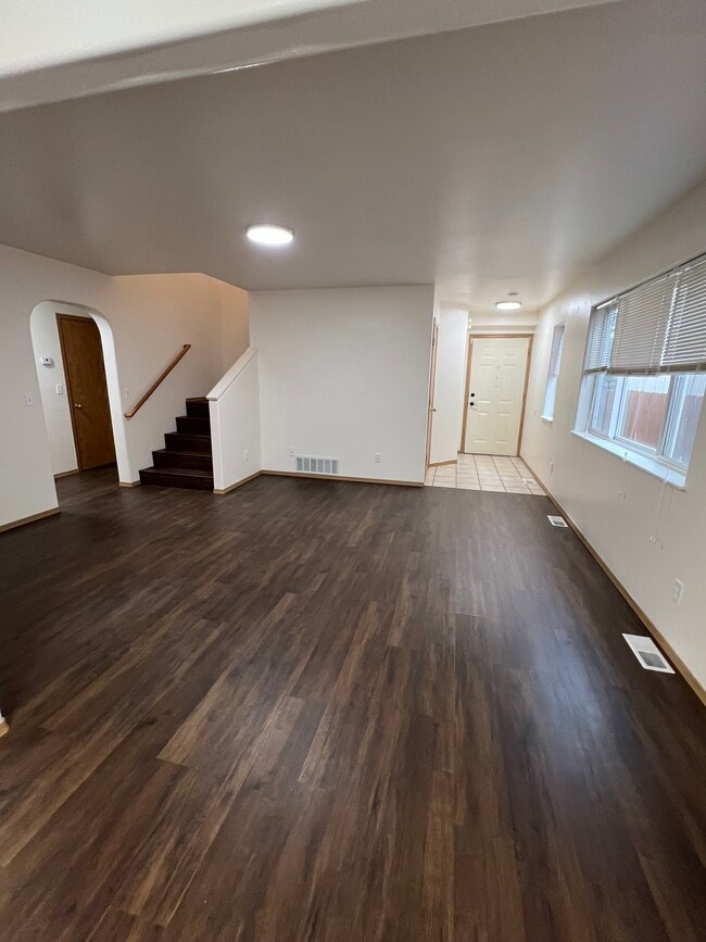 Photo - 6641 Desiree Loop