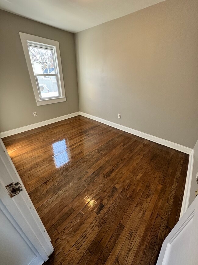 Photo - 331 Winfield Ter Unit 1st Floor