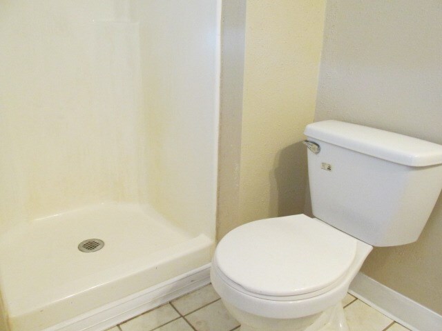Photo - 2105 Bush Dr