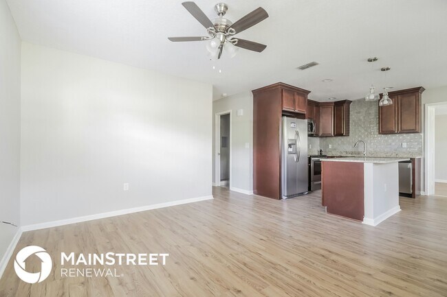Photo - 2906 Paine Ln