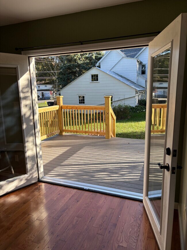 Photo - 8406 Leroy St