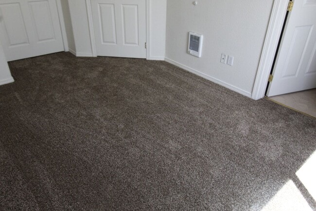 Photo - 2019/2023 Garden Avenue Unit 2019