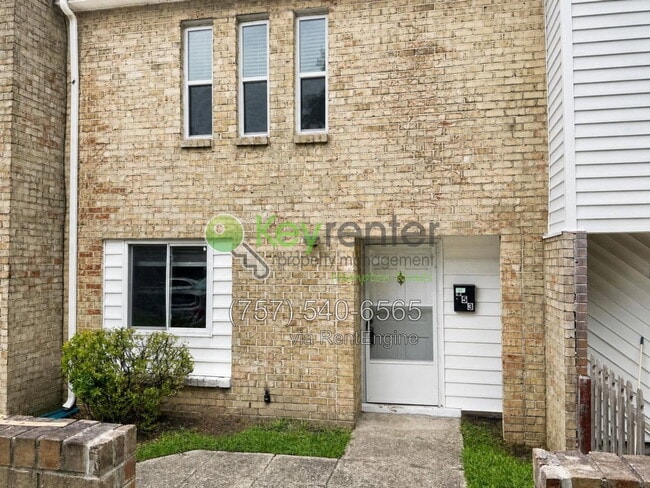 Photo - 153 S Comanche Cluster