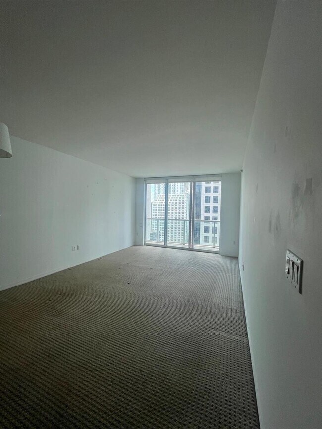 Photo - 500 Brickell Ave Unit 2904