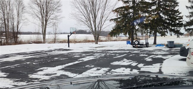 Photo - 2054 NY-245