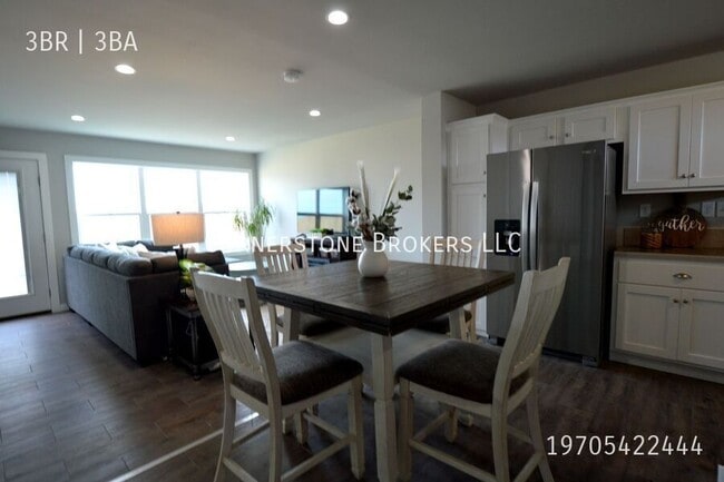 Building Photo - 324 Omnia St Unit C