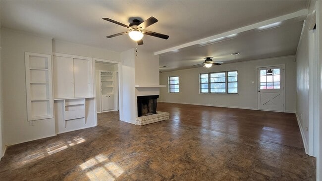 Photo - 801 Rosewood Dr