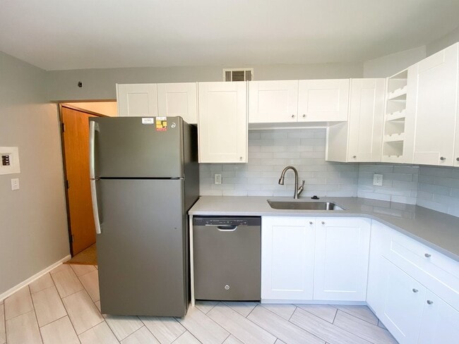 Photo - Woodland Duplex (3019/3021) Unit 3021