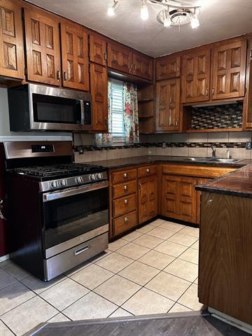 Photo - 1804 England Rd