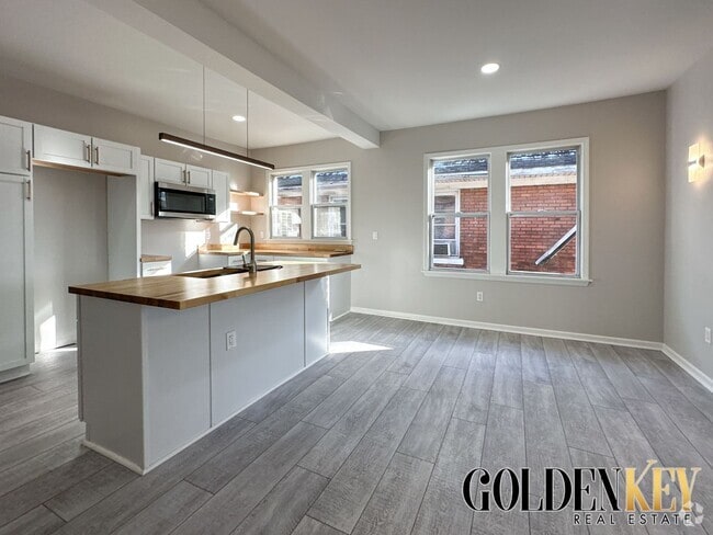 Building Photo - 3854-3831 31st St Unit 3854 31st Street - 3852 Rental