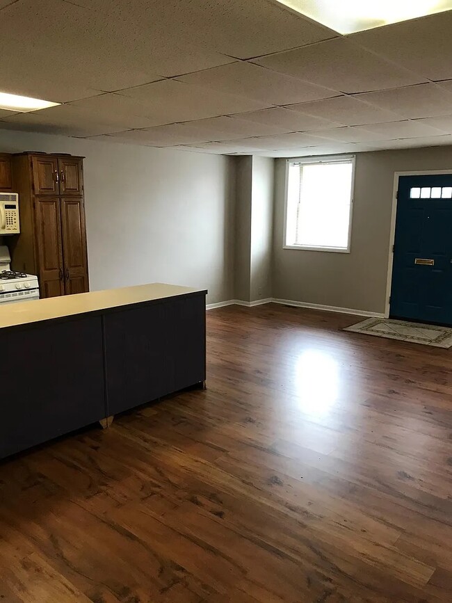 Photo - 3289 E Thompson St Unit 1st Floor