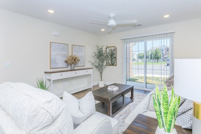 Orchard Park Apartments Living