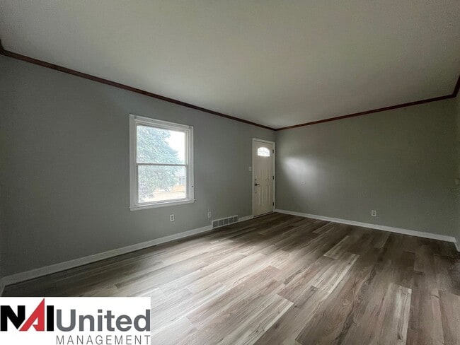 Photo - 2523 S St Aubin St
