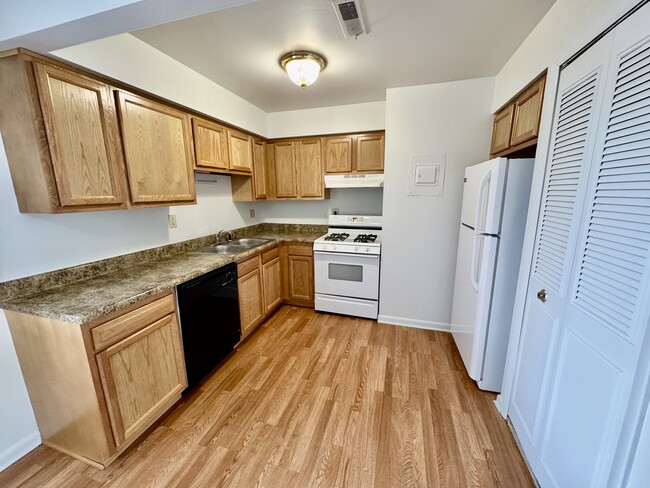 Photo - Ore Creek Apartments