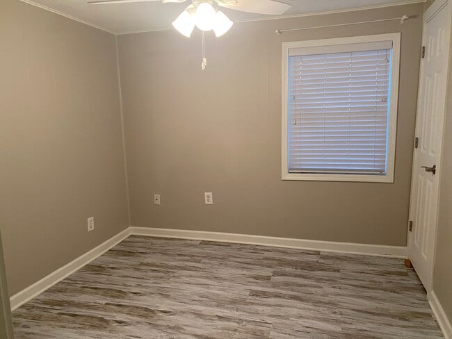 Photo - 510 Cedar St