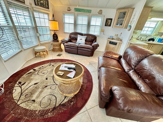 Building Photo - 10751 S Ocean Dr Unit SI ID1537519P