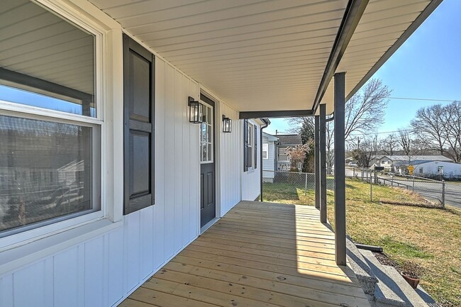 Photo - 502 Colorado St