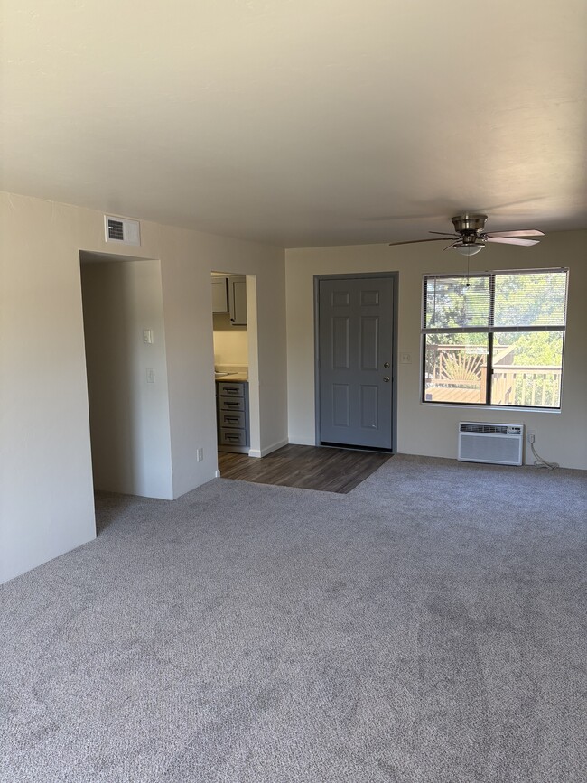 Photo - Prescott Woodlands Apartments