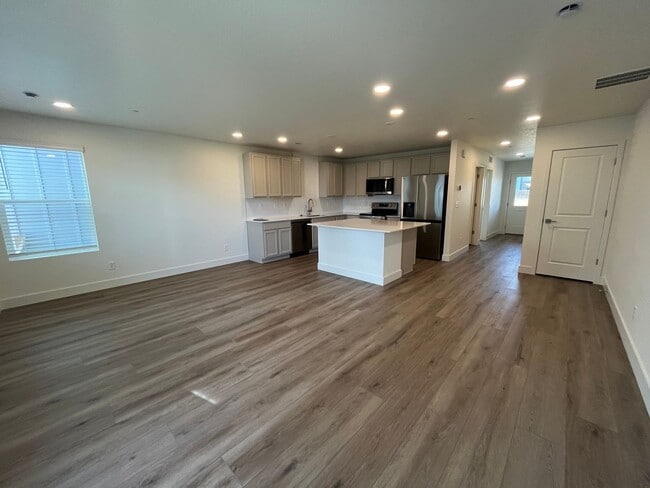 Photo - Brand New Home in Mosaic