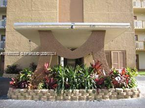 Photo - 620 NE 12th Ave Unidad 408