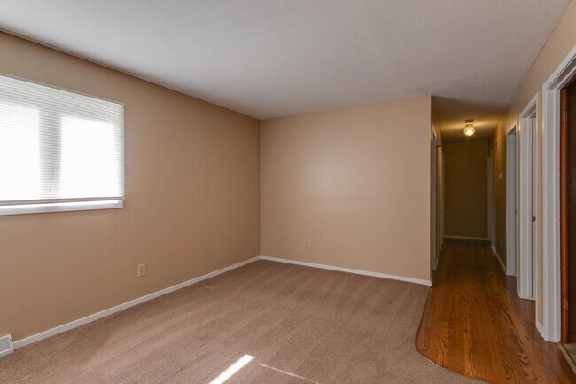 Photo - 1816 Elaine Dr Unit 1