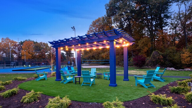 Photo - The Green at 9 and 90