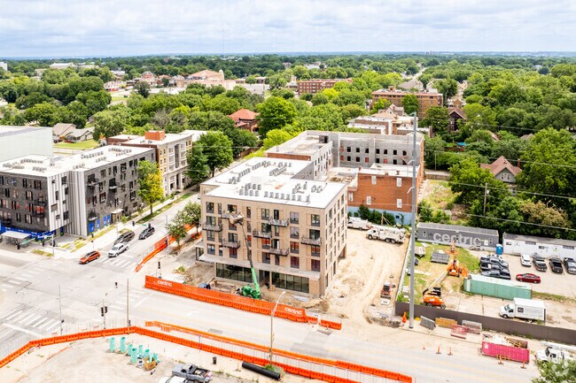 Building Photo - Cavalier at The Crosswalks