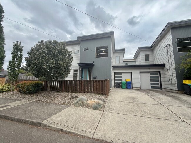 Photo - 5462 SE 57th Ave