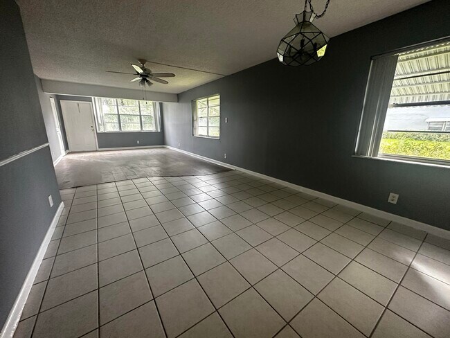 Photo - 2940 SW 22nd Ave Unit 7170