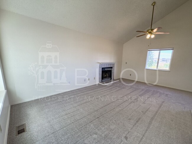 Photo - 6470 Chantilly Pl