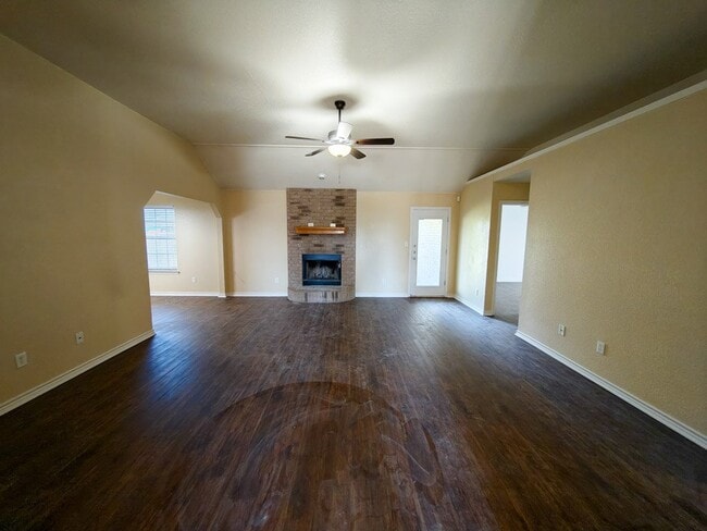Photo - 5617 Cobalt Ln