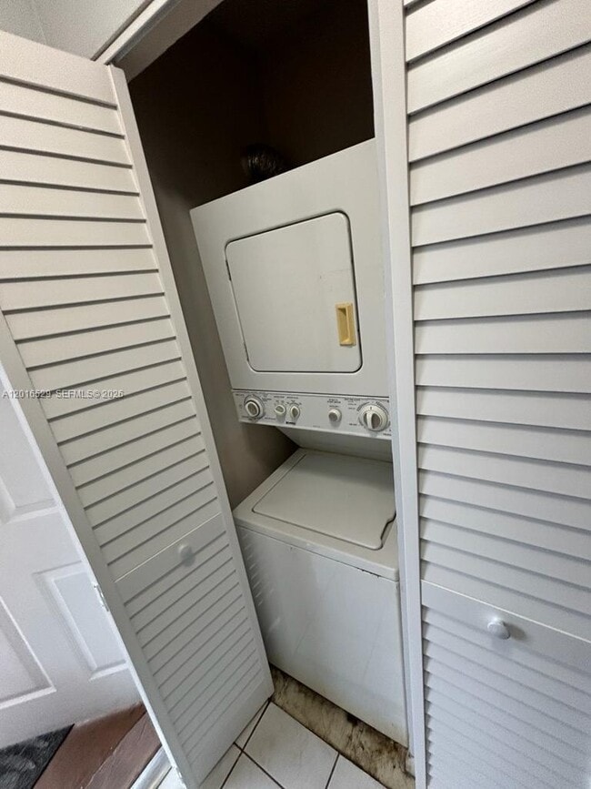 Photo - 10329 NW 11th St Unit 201